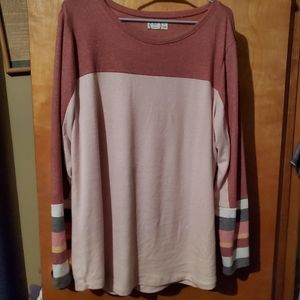 Women's long sleeved shirt